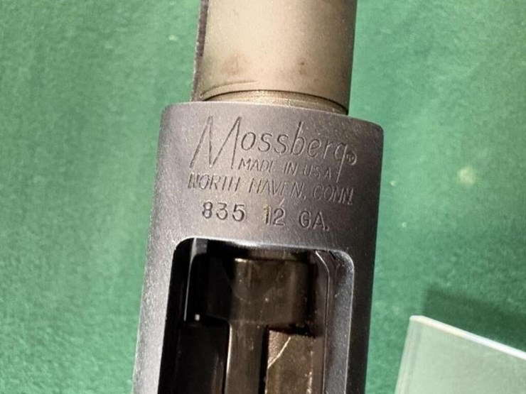 mossberg-mdl.835-ulti-mag-12ga-shotgun-image-9