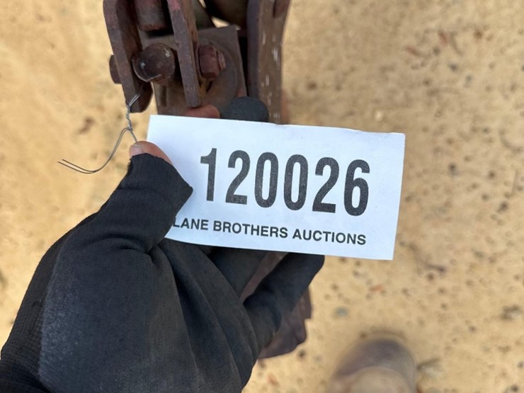 new-holland-256-image-7