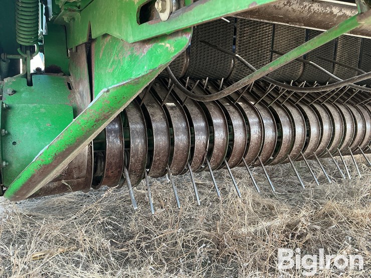 2005-john-deere-567-image-20