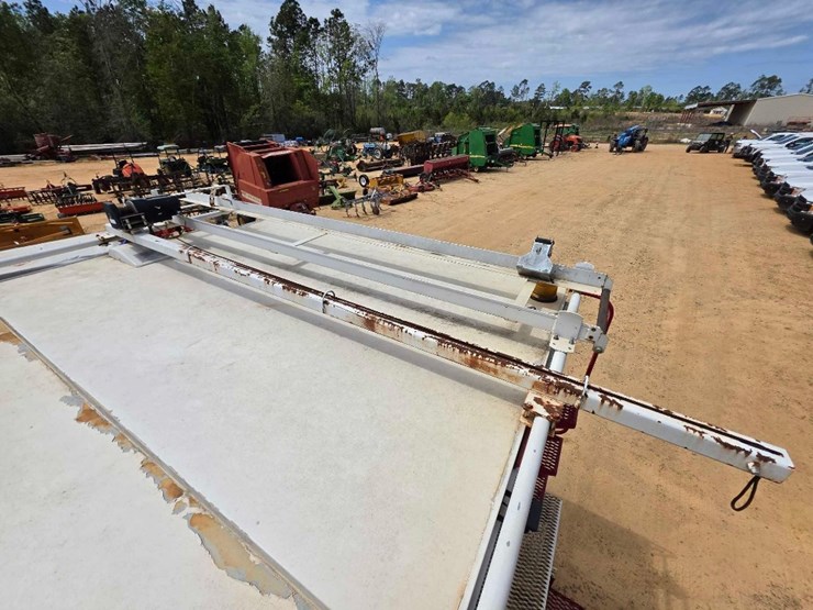 2015-ford-f550-image-9