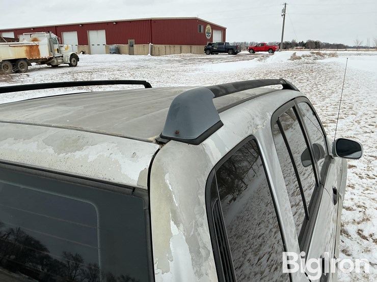 2002-suzuki-grand-vitara-image-16