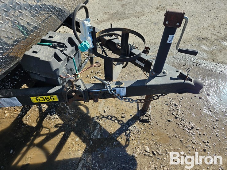 2020-massey-ferguson-730-image-11