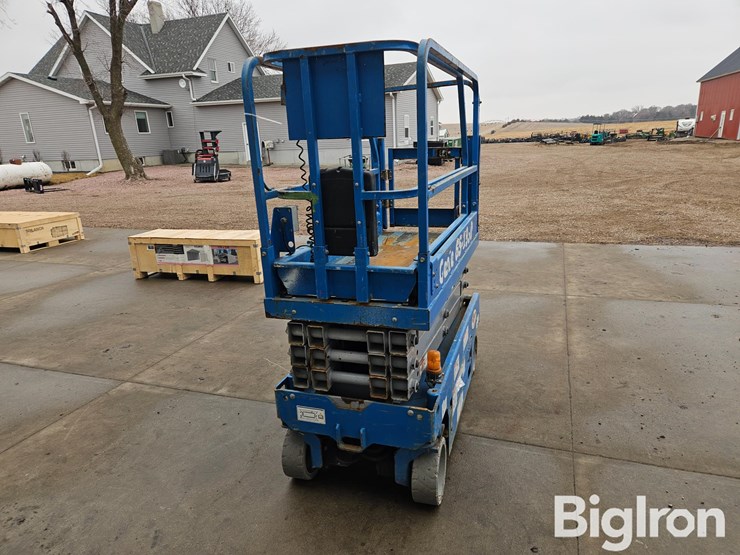 2016-genie-gs1930-image-4