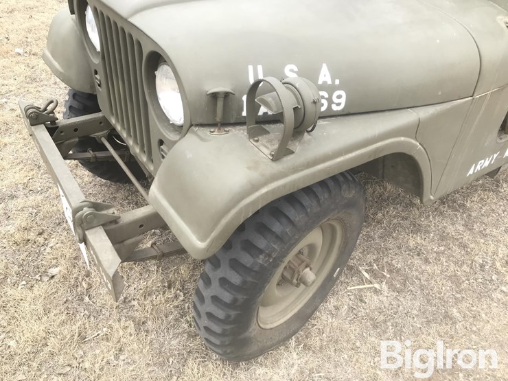 1955-willys-4x4-u.s-army-ambulance-image-9