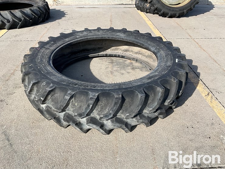 goodyear-420/80r46-ultratorque-tire-image-1