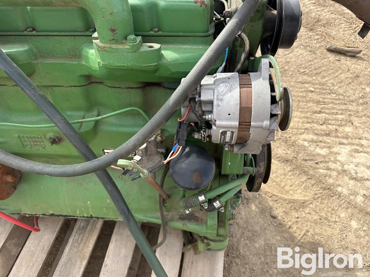 john-deere-329-image-15