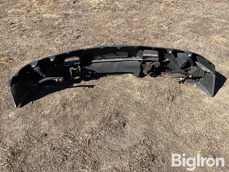 2013-gmc-3500-image-6