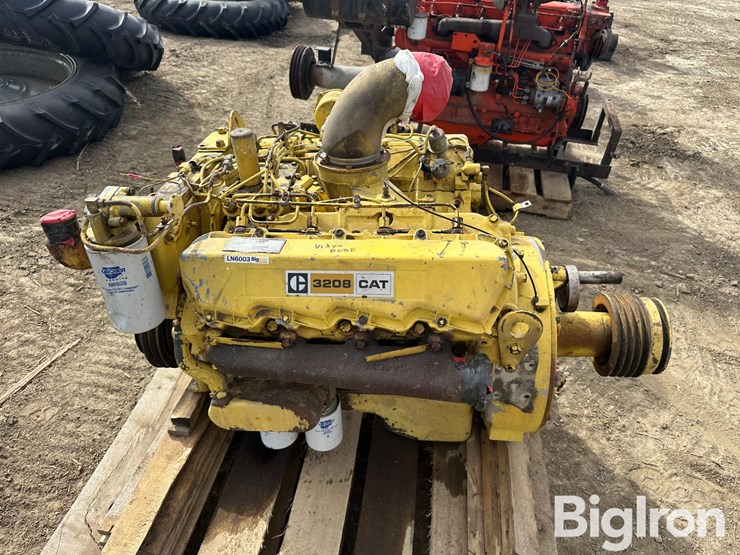 caterpillar-3208-image-2