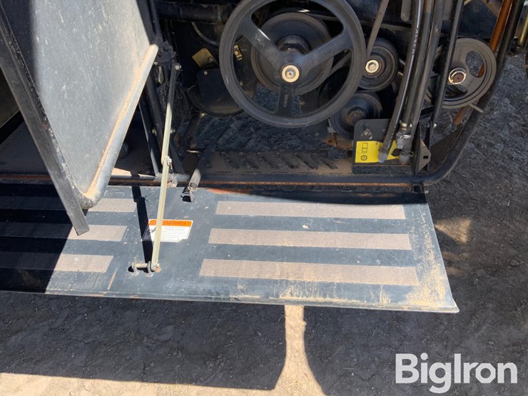 2008-new-holland-cr9060-image-14