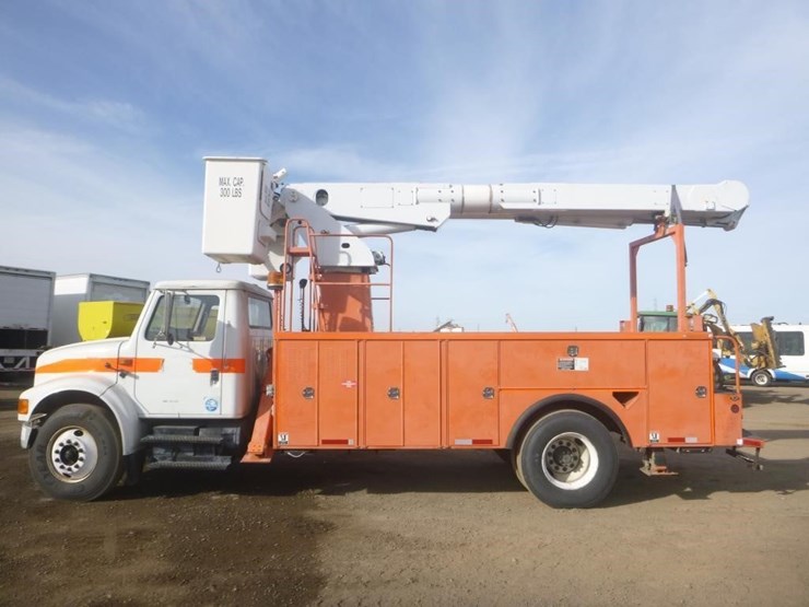 2002-international-4900-image-5