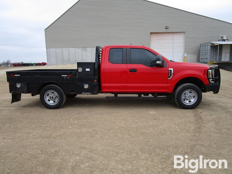 2019-ford-f350-xl-image-4