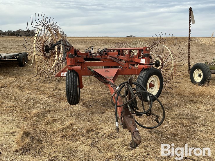 hesston-3991-image-2