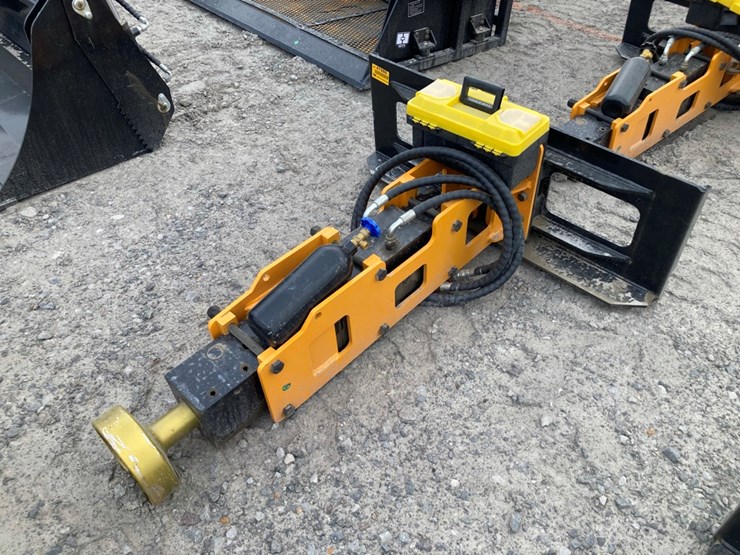 #2081-•-unused-giyi-d680-skid-steer-pile-hammer-dzc680260298-inv#-41986-image-3