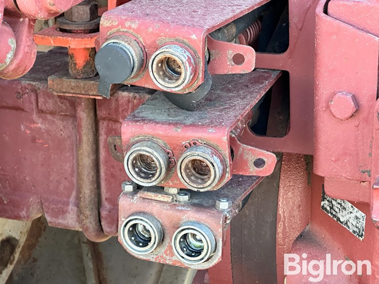 1975-allis-chalmers-7060-image-13