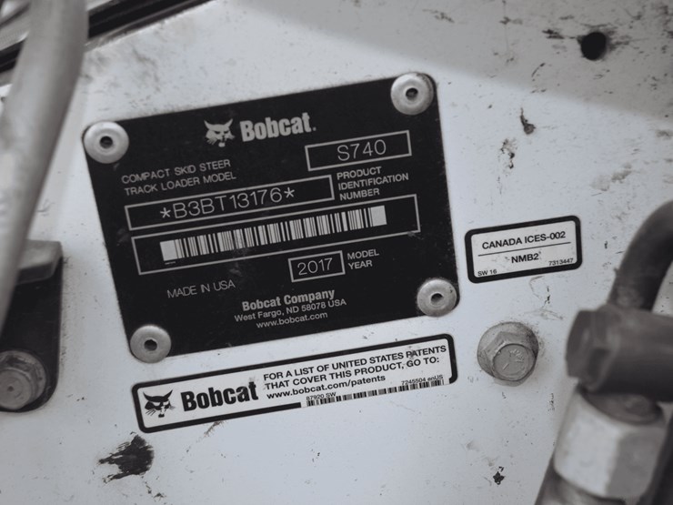 2017-bobcat-s740-image-9