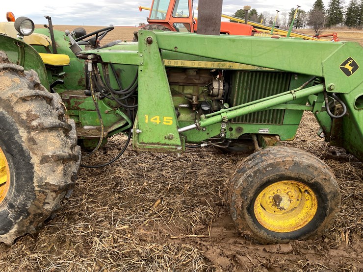 john-deere-2030-image-17