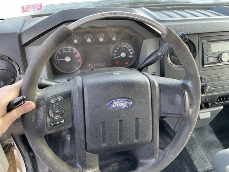 2013-ford-f250-sd-image-19