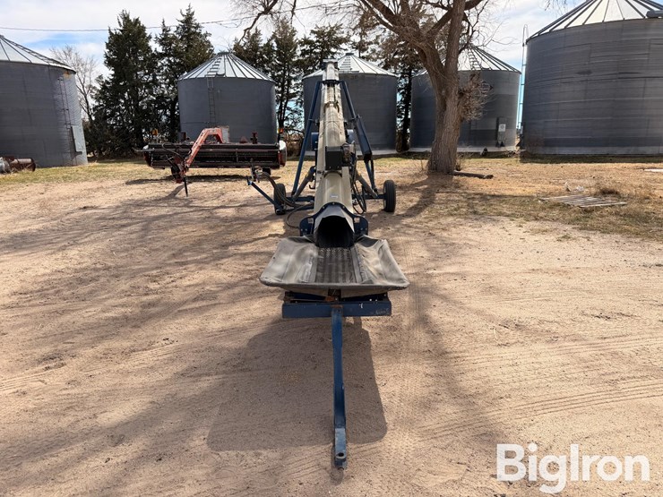 meridian-harvest-fc1545-walking-grain-conveyor-image-2