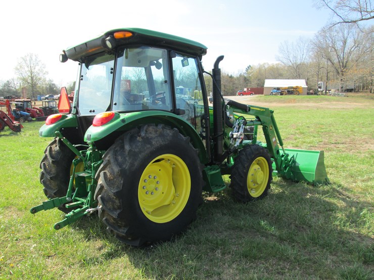 john-deere-5075e-image-3