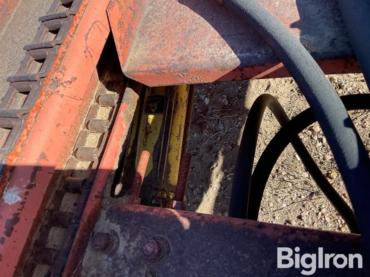 hesston-sm30-image-12