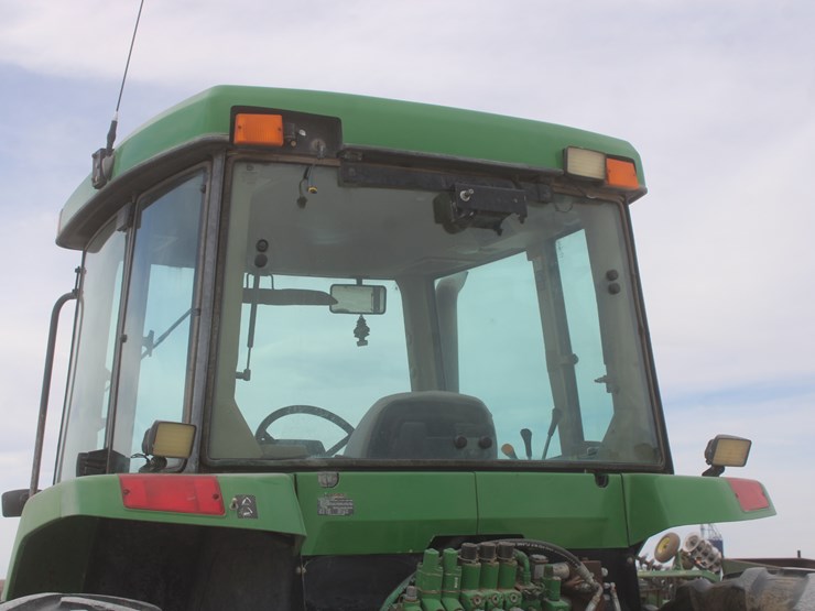 john-deere-7610-image-42