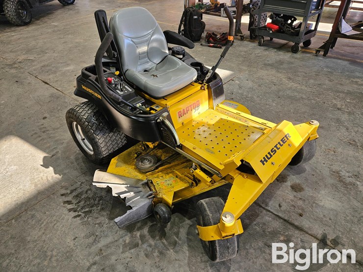 massey-ferguson-730-image-3