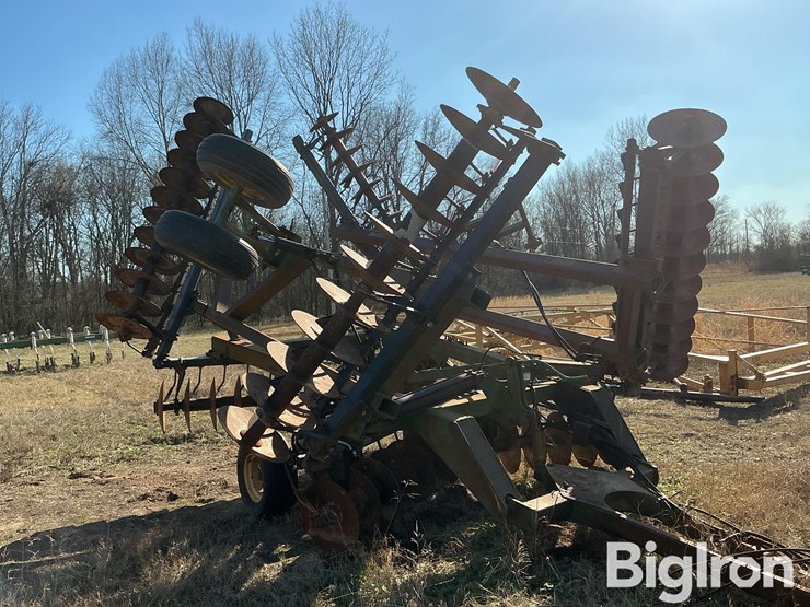 john-deere-630-image-12