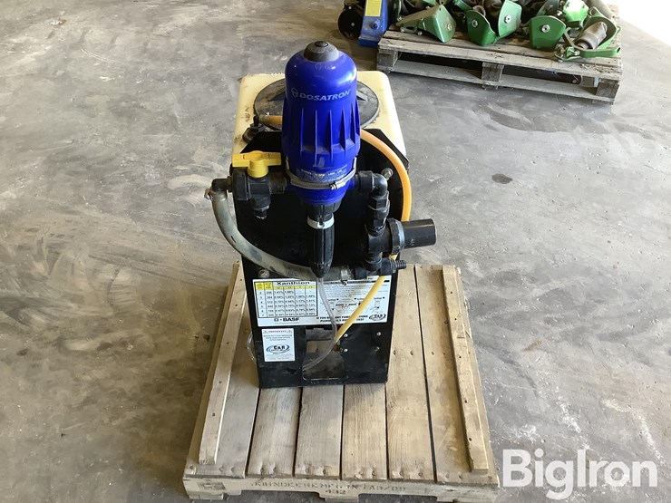 dosatron-d14mz2-liquid-fertilizer-metering-system-image-6