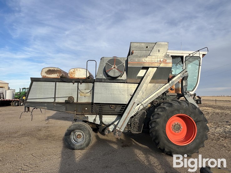 1977-gleaner-l2-image-4