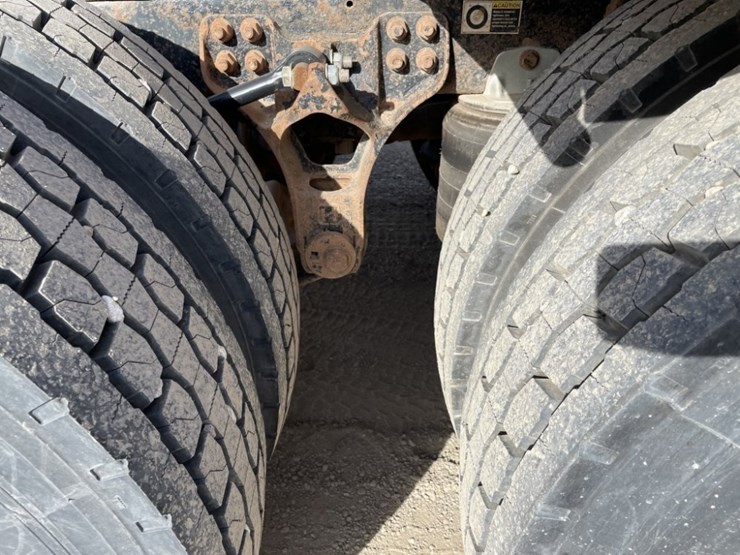 2007-kenworth-t800b-image-14