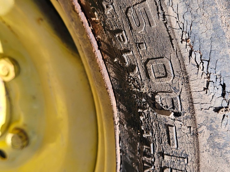 john-deere-b-image-16