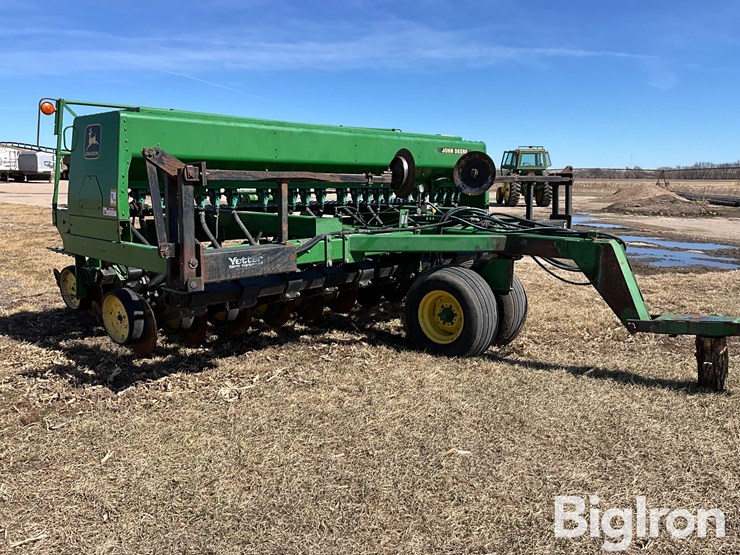 john-deere-750-image-3