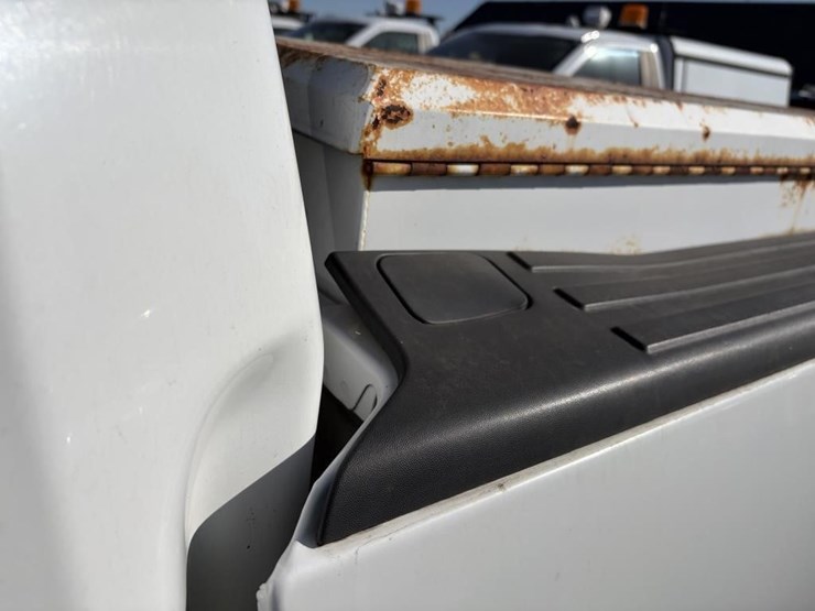 2014-ford-f150-image-30