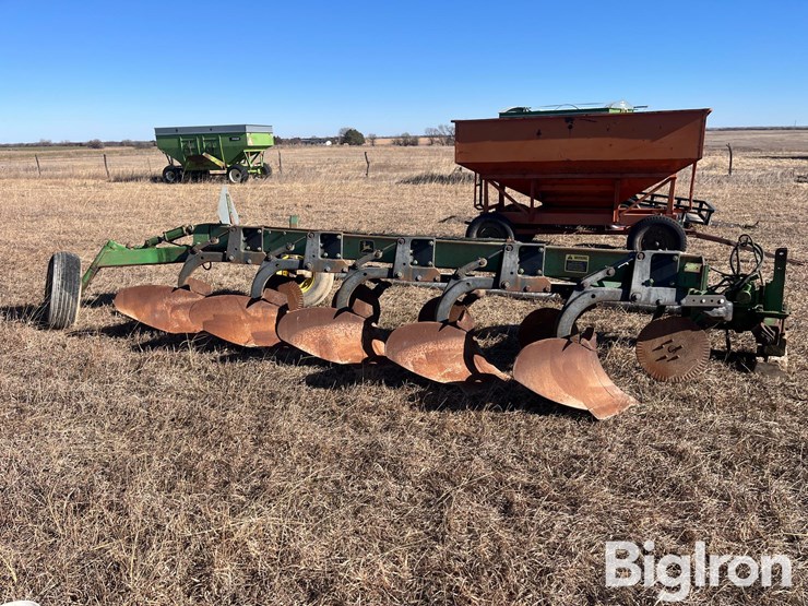 john-deere-2600-image-4