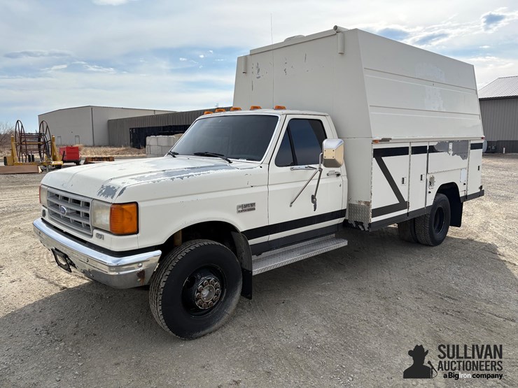 1991-ford-f-super-duty-image-1