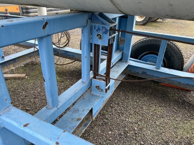 10,000-gallon-towable-water-tower-image-11