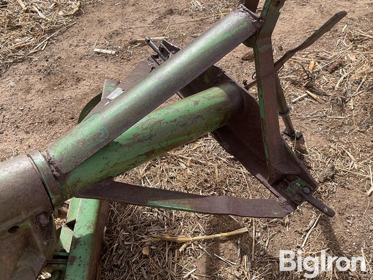 john-deere-80-image-18