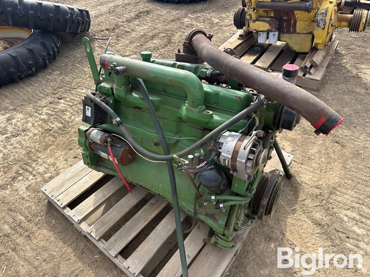 john-deere-329-image-1