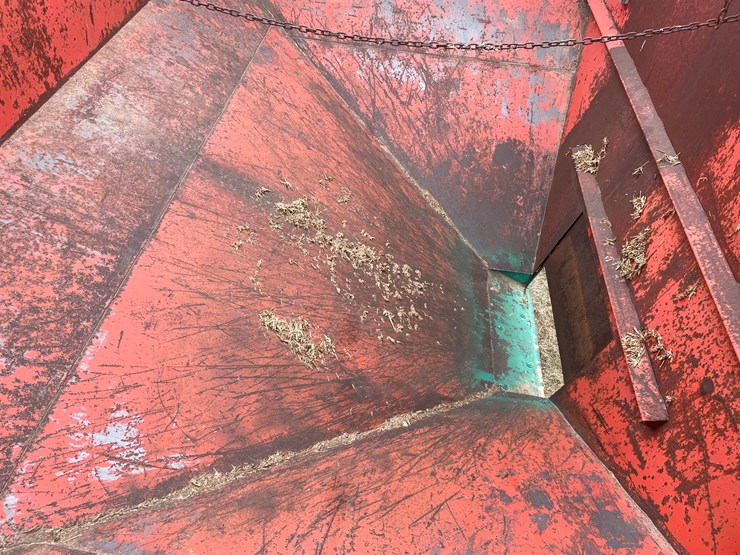 #2367-•-knowles-gravity-box-image-22