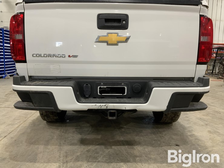 2017-chevrolet-colorado-image-18