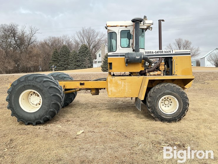 ag-chem-terra-gator-1664t-image-4