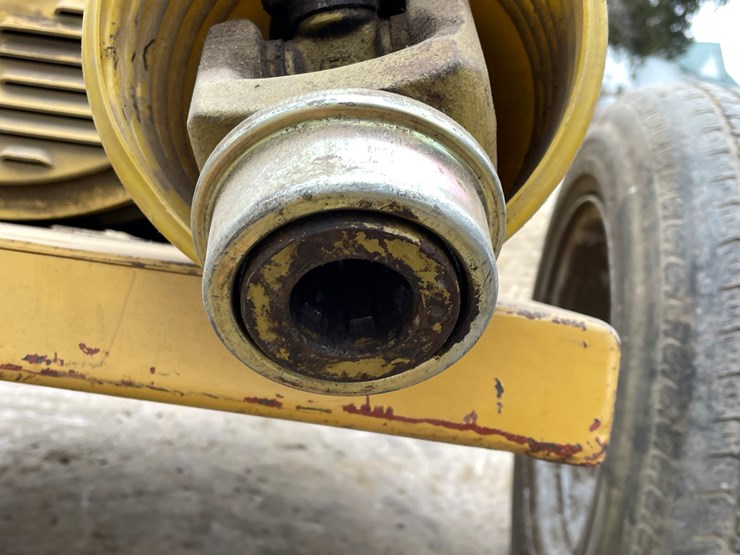 #2398-•-kato-light-pto-power-system-image-18