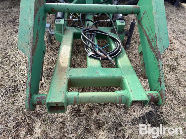 john-deere-9300-image-11