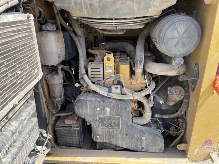 2013-caterpillar-279d-image-11