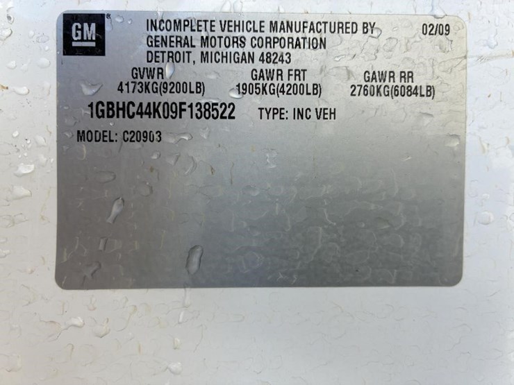 2009-chevrolet-silverado-2500hd-image-14