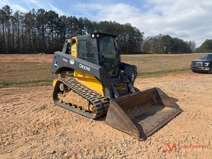 2020-deere-333g-image-2