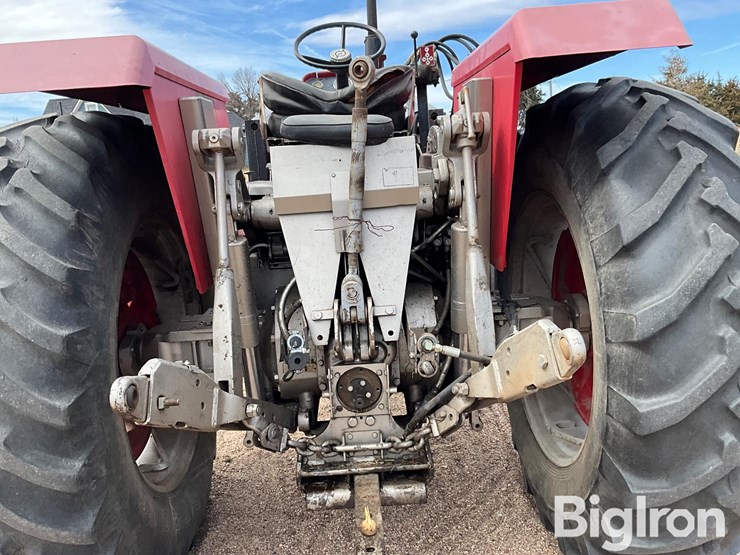 1971-massey-ferguson-1100-image-11