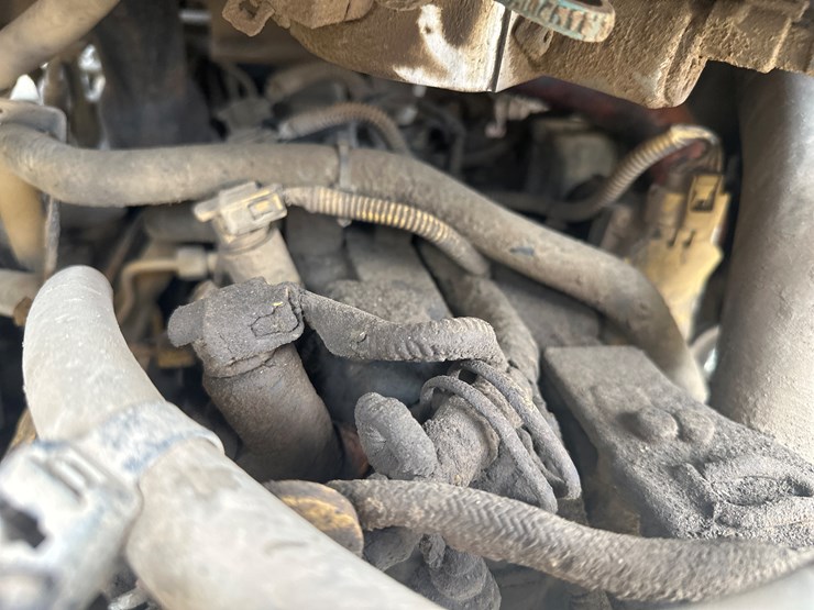 2017-caterpillar-239d-image-42