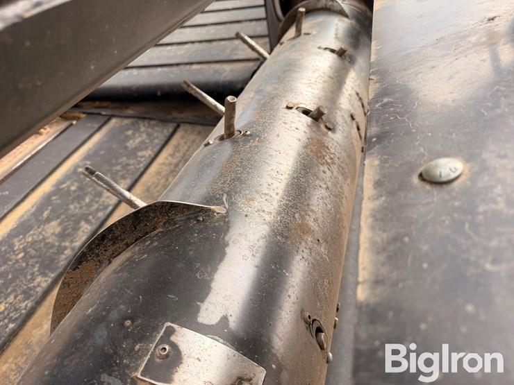 2005-case-ih-2052-image-16