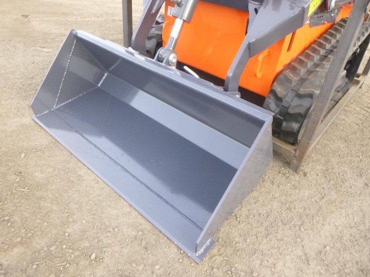 tpm-t460-skid-steer-track-loader-image-7